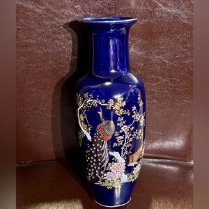 Vintage Yamato Japan Vintage Porcelain Cobalt Blue Vase 11” tall